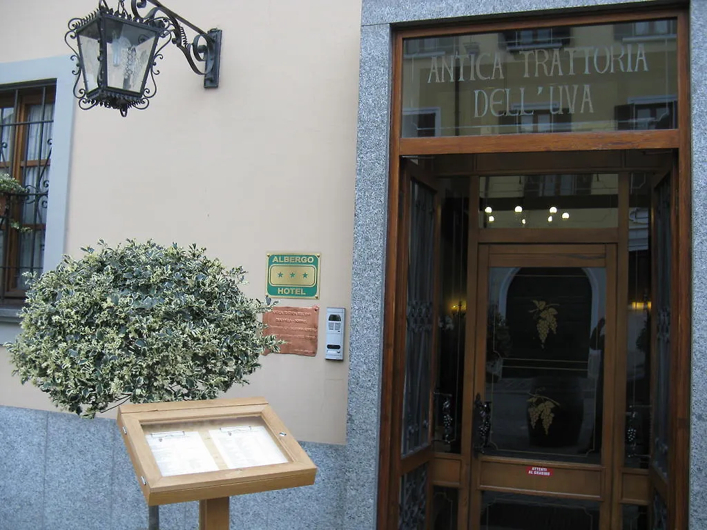Antica Trattoria Dell'Uva Hotel Monza 3*,  Italy